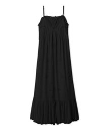 フラワーエンブロイダリーマキシワンピース