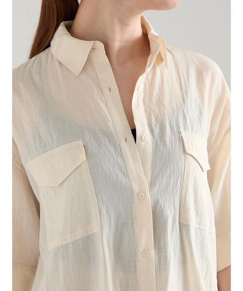 Te chichi（テチチ）の「ハーフスリーブWポケットシアーシャツ（シャツ