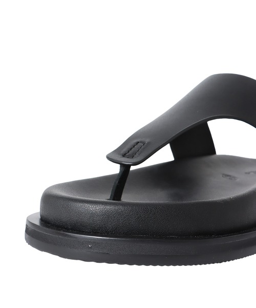 DRESSLAVE（ドレスレイブ）の「waa.studios / KEO SANDALS(レザートングサンダル 31WA0D24SK1/2)（サンダル・レディース・ホワイト/ブラック・39/38）」の9枚目の写真