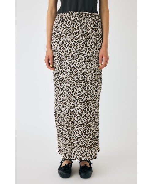 MOUSSY（マウジー）の「CRINKLED SATIN スカート（スカート・レディース・オフホワイト/ブラック/ブラウン系その他・1/2）」の10枚目の写真