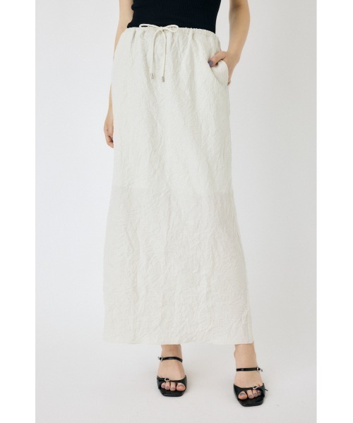 MOUSSY（マウジー）の「CRINKLED SATIN スカート（スカート・レディース・オフホワイト/ブラック/ブラウン系その他・1/2）」の22枚目の写真