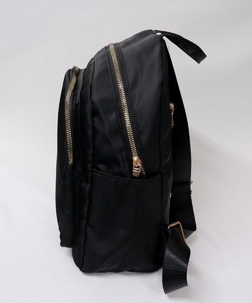 CLOTHY(クロシィ)の「【ムダを省いたミニマルデザイン】軽量!2デザインBASICリュック(バックパック/リュック・レディース・ブラック/ブラック系・FREE)」の20枚目の写真
