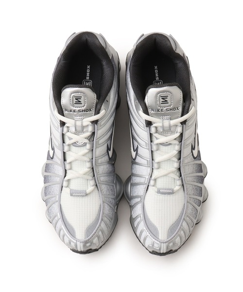 NIKE(ナイキ)の「NIKE SHOX TL PRINT / ナイキ ショックス TL プリント 【SP】(スニーカー・メンズ・シルバー・23.0cm)」の2枚目の写真
