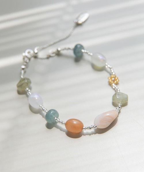 SMELLY(スメリー)の「ビーズカラーガラスブレスレット(ブレスレット・レディース・シルバー系その他・-)」の1枚目の写真