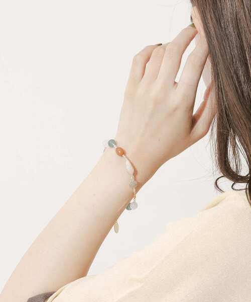 SMELLY(スメリー)の「ビーズカラーガラスブレスレット(ブレスレット・レディース・シルバー系その他・-)」の6枚目の写真