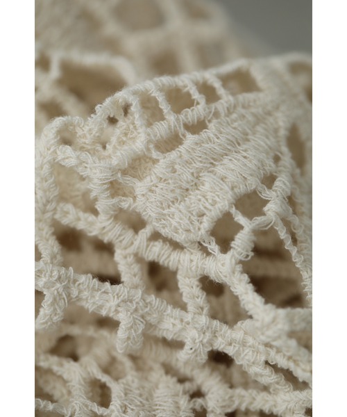 cawaii(カワイイ)の「連なる花のドルマンクロシェプルオーバートップス(Tシャツ/カットソー・レディース・ベージュ・FREE)」の5枚目の写真