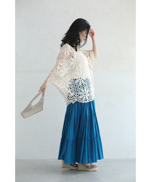 cawaii(カワイイ)の「連なる花のドルマンクロシェプルオーバートップス(Tシャツ/カットソー・レディース・ベージュ・FREE)」の7枚目の写真