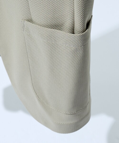 ABAHOUSE（アバハウス）の「【セットアップ対応/FLEX JACKET】トリコット メッシュジャケット / サマージャケット / ストレッチ 軽量 防シワ性（テーラードジャケット・メンズ・グレイッシュベージュ/ダークネイビー/ブラック・44/46/48/50）」の9枚目の写真