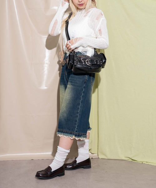 WEGO(ウィゴー)の「WEGO/キラキラチャーム付きベルトショルダー(ショルダーバッグ・レディース・ブラック/ブラック系その他・FREE)」の9枚目の写真