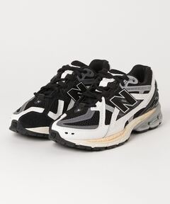 New Balance★U1906RNE★22-30cm★未来型デザイン★人気早期完売 New Balance☆U1906RNE☆22-30cm☆未来型デザイン☆人気早期完売
