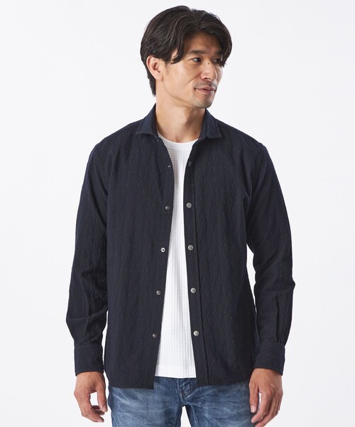EPOCA UOMO(エポカウォモ)の「アラベスクシャツ(シャツ/ブラウス・メンズ・ホワイト/パープル系その他4/ダークネイビー・46/48)」の1枚目の写真