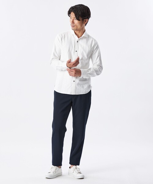 EPOCA UOMO(エポカウォモ)の「アラベスクシャツ(シャツ/ブラウス・メンズ・ホワイト/パープル系その他4/ダークネイビー・46/48)」の4枚目の写真