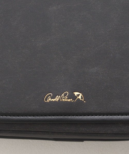 Arnold Palmer（アーノルドパーマー）の「フェイクレザー ショルダーバッグ（ショルダーバッグ・レディース・インディゴブルー/ベージュ/ブラック・F）」の10枚目の写真