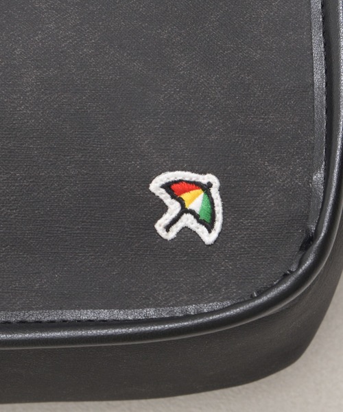 Arnold Palmer（アーノルドパーマー）の「フェイクレザー ショルダーバッグ（ショルダーバッグ・レディース・インディゴブルー/ベージュ/ブラック・F）」の11枚目の写真