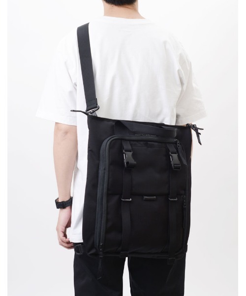 master-piece（マスターピース）の「master-piece / squared バックパック / No.224101（バックパック/リュック・メンズ・ブラック/イエロー・FREE）」の15枚目の写真