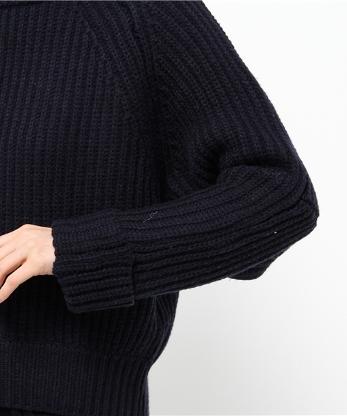 URBAN RESEARCH（アーバンリサーチ）の「UR 畦ボリュームニット（ニット/セーター・レディース・グレー/ネイビー・FREE）」の8枚目の写真