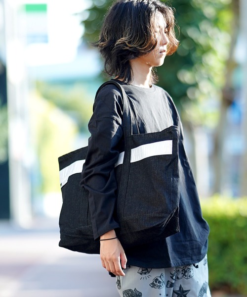THE MILES(ザ マイルズ)の「WEEKEND(ER) SAFETY DENIM TOTE(トートバッグ・メンズ・ブラック/インディゴブルー/ライトインディゴブルー・FREE)」の15枚目の写真