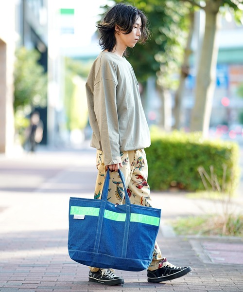 THE MILES(ザ マイルズ)の「WEEKEND(ER) SAFETY DENIM TOTE(トートバッグ・メンズ・ブラック/インディゴブルー/ライトインディゴブルー・FREE)」の18枚目の写真