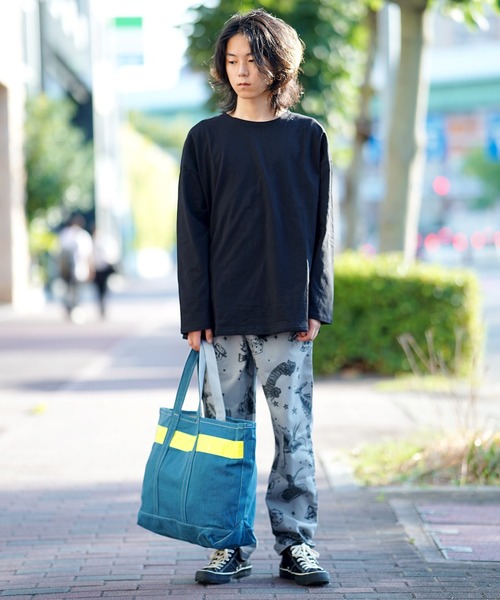 THE MILES(ザ マイルズ)の「WEEKEND(ER) SAFETY DENIM TOTE(トートバッグ・メンズ・ブラック/インディゴブルー/ライトインディゴブルー・FREE)」の21枚目の写真
