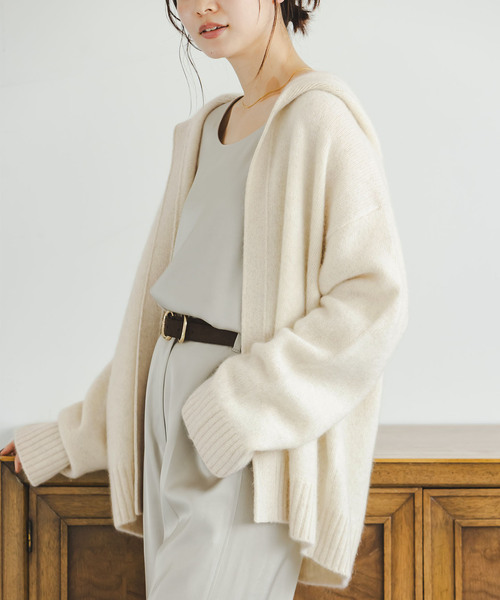 Noble(ノーブル)の「YAKフーディーカーディガン(カーディガン/ボレロ・レディース・チャコールグレー/ホワイト系その他・FREE)」の7枚目の写真