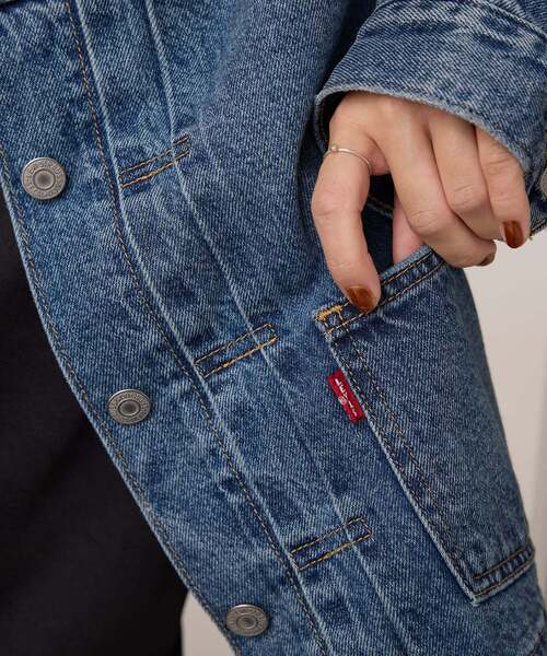 Levi's（リーバイス）の「Levi’s/リーバイス SLOBE別注 BALLOON SLEEVE TRACKER デニムジャケット（デニムジャケット・レディース・ブルー・SMALL/XX-SMALL）」の22枚目の写真