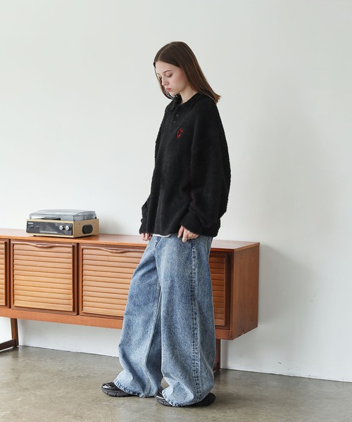 ROCHEM（ローシェン）の「ハートロゴ刺繍シャギーニットポロ（ニット