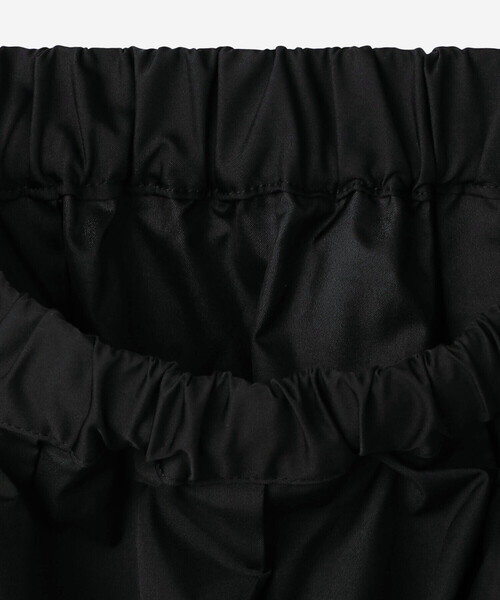 LE GLAZIK（ルグラジック）の「LE GLAZIK | メモリーツイル タックスカート WOMEN（スカート・レディース・ブラック・36）」の5枚目の写真