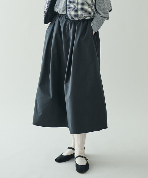LE GLAZIK（ルグラジック）の「LE GLAZIK | メモリーツイル タックスカート WOMEN（スカート・レディース・ブラック・36）」の14枚目の写真