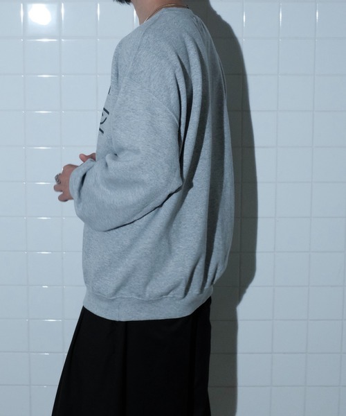 THRIFTY LOOK(スリフティールック)の「THRIFTY LOOK スリフティルック / THRIFTY"PLAY STATION"SWEAT ソニー プレステ(スウェット・メンズ・グレー・LARGE/X-LARGE)」の2枚目の写真