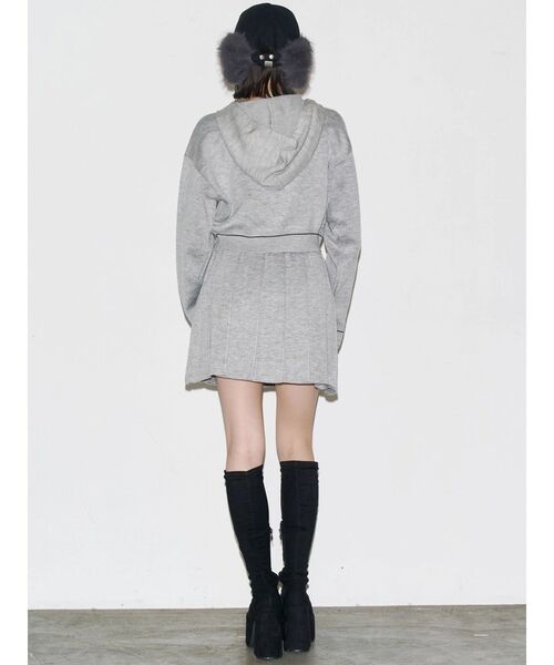 EMODA（エモダ）の「プリーツニットミニスカート（スカート・レディース・グレー/ブラック/ネイビー・FREE）」の21枚目の写真