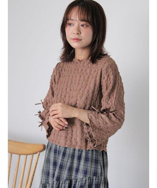 ehka sopo（エヘカソポ）の「袖リボンカットソー（Tシャツ/カットソー・レディース・ブラック/ブラウン/キナリ・F）」の6枚目の写真