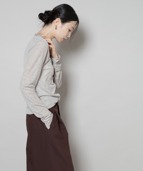 NANO universe（ナノユニバース）の「前後2wayシアーフライスカットトップス（Tシャツ/カットソー・レディース・モカ/ホワイト/ブラック・FREE）」の9枚目の写真