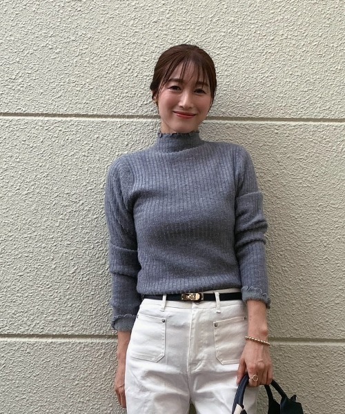 Belle Cie(ベルシー)の「ぬくもりあったか 裏シャギー リブニットセーター レディース 裏起毛 あったか トップス(ニット/セーター・レディース・グレー/ボルドー/ブラック/アイボリー/ホワイト/ブラウン/グリーン/ベージュ・FREE)」の1枚目の写真