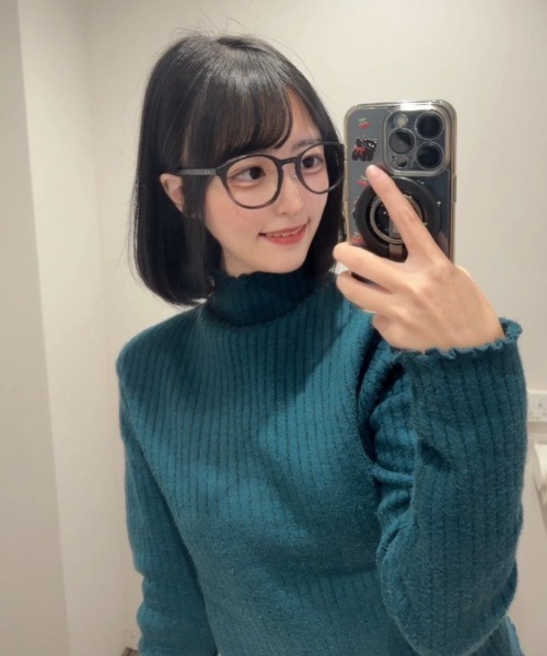 Belle Cie(ベルシー)の「ぬくもりあったか 裏シャギー リブニットセーター レディース 裏起毛 あったか トップス(ニット/セーター・レディース・グレー/ボルドー/ブラック/アイボリー/ホワイト/ブラウン/グリーン/ベージュ・FREE)」の7枚目の写真