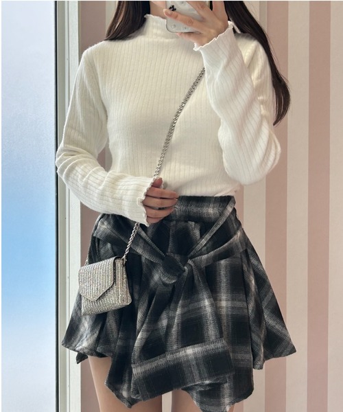 Belle Cie(ベルシー)の「ぬくもりあったか 裏シャギー リブニットセーター レディース 裏起毛 あったか トップス(ニット/セーター・レディース・グレー/ボルドー/ブラック/アイボリー/ホワイト/ブラウン/グリーン/ベージュ・FREE)」の20枚目の写真