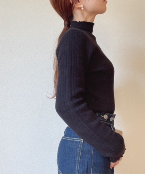 Belle Cie(ベルシー)の「ぬくもりあったか 裏シャギー リブニットセーター レディース 裏起毛 あったか トップス(ニット/セーター・レディース・グレー/ボルドー/ブラック/アイボリー/ホワイト/ブラウン/グリーン/ベージュ・FREE)」の10枚目の写真