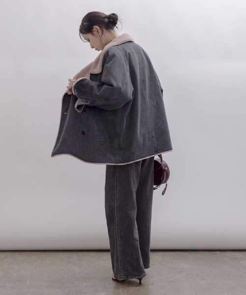 Eimee Law（エイミーロウ）の「デニムボア スタンドカラー ラペルコート（その他アウター・レディース・グレー/インディゴブルー・FREE）」の5枚目の写真