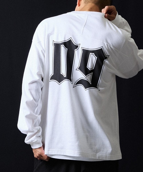 NUMBER (N)INE(ナンバーナイン)の「PREMIUM COTTON NUMBERING LOGO FOOTBALL L/S T-SHIRT / プレミアム コットン ナンバリング ロゴプリント フットボール ロンT(Tシャツ/カットソー・メンズ・ブラック/オリーブ/ホワイト・2/3/4)」の9枚目の写真