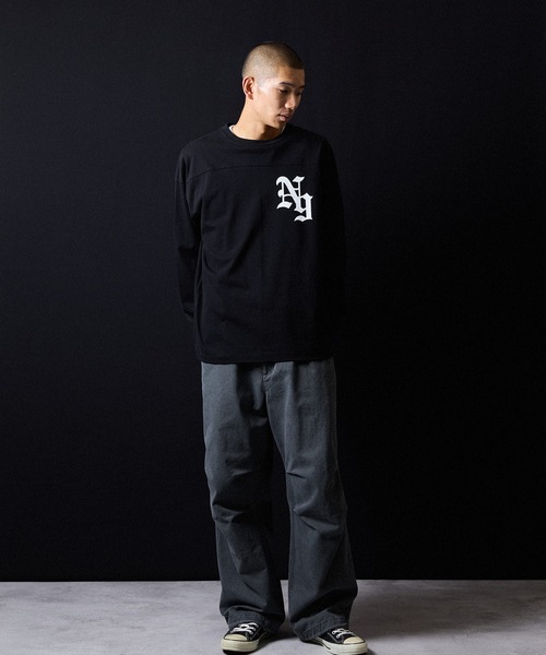 NUMBER (N)INE(ナンバーナイン)の「PREMIUM COTTON NUMBERING LOGO FOOTBALL L/S T-SHIRT / プレミアム コットン ナンバリング ロゴプリント フットボール ロンT(Tシャツ/カットソー・メンズ・ブラック/オリーブ/ホワイト・2/3/4)」の20枚目の写真