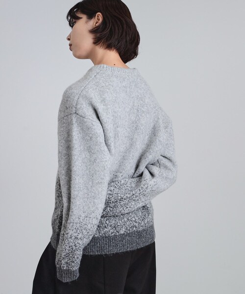 tk.TAKEO KIKUCHI(ティーケータケオキクチ)の「ミスティーシャギーVネックニット(ニット/セーター・メンズ・ブラック/ライトグレー/グリーン系/ベビーピンク・03/01/02)」の12枚目の写真