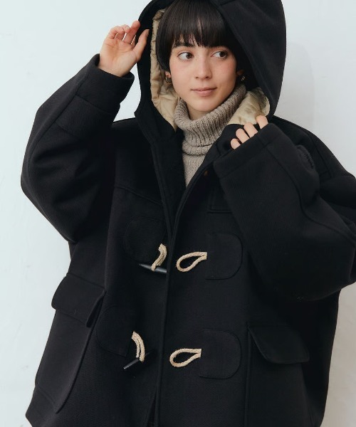 KALENO（カレノ）の「unisex / over duffel coat（ダッフルコート・レディース・ベージュ・FREE）」の4枚目の写真