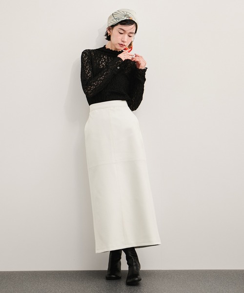 le cercle ADAM ET ROPE'(ルセルクルアダムエロペ)の「ハイネックレーストップス(Tシャツ/カットソー・レディース・ホワイト/ブラウン/ブラック・FREE)」の21枚目の写真
