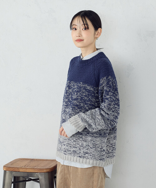 ONIGIRI(オニギリ)の「変形 鹿の子 グラデーション ニット(ニット/セーター・レディース・ベージュ/ネイビー・FREE)」の6枚目の写真