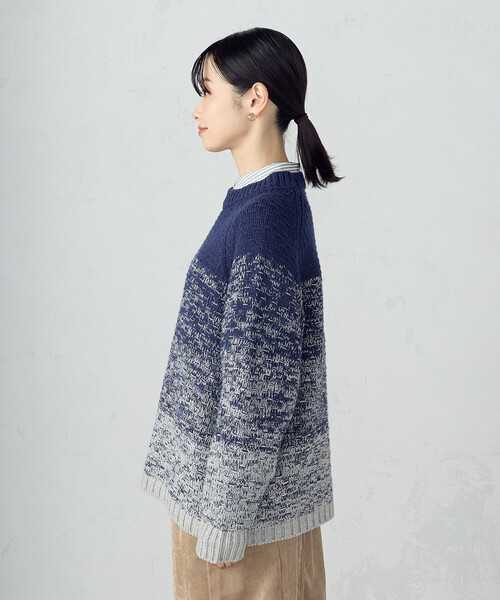 ONIGIRI(オニギリ)の「変形 鹿の子 グラデーション ニット(ニット/セーター・レディース・ベージュ/ネイビー・FREE)」の11枚目の写真