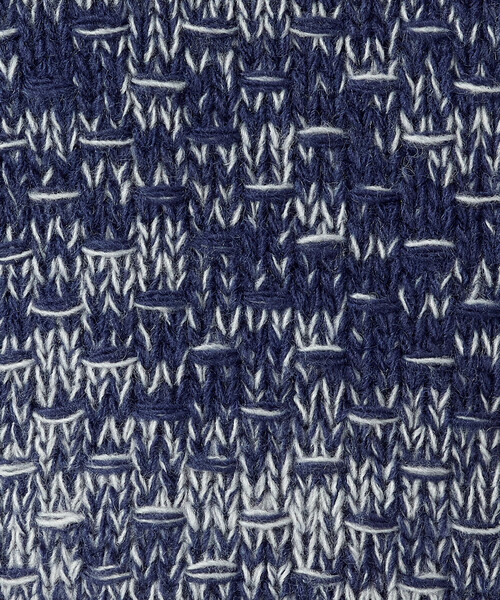 ONIGIRI(オニギリ)の「変形 鹿の子 グラデーション ニット(ニット/セーター・レディース・ベージュ/ネイビー・FREE)」の16枚目の写真