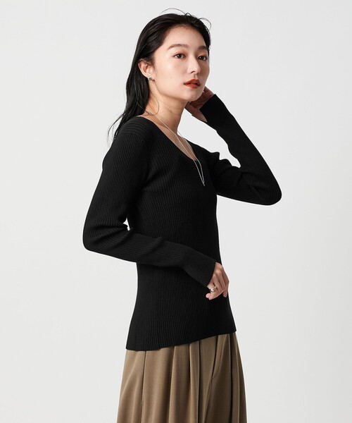 MARW UNITED ARROWS（マルゥ ユナイテッドアローズ）の「＜MARW UNITED ARROWS＞ラウンドネック ニット（ニット/セーター・レディース・ブラック/オフホワイト/ライトグレー/オレンジ・FREE）」の3枚目の写真