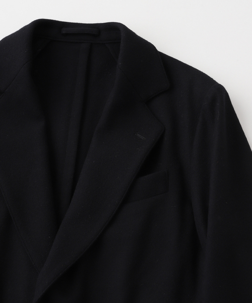 EDIFICE(エディフィス)の「la favola(ラ ファーヴォラ) 別注 Semi Double Flap ジャケット(その他アウター・メンズ・ブラック・1/2)」の4枚目の写真