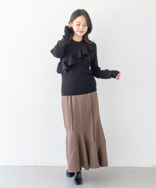 HER CLOSET(ハークローゼット)の「【HER CLOSET】フリルアシンメトリーハイゲージニットトップス FRILL ASYMMETRIC HIGH GAUGE KNIT TOP(ニット/セーター・レディース・ネイビー/オフホワイト/ブラック/スモークピンク・MEDIUM)」の9枚目の写真