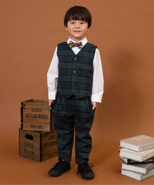 BREEZE(ブリーズ)の「【リンク】フォーマルベスト_セットアップ可能(スーツベスト・キッズ・グレー/グリーン・90/100/110/120/130)」の3枚目の写真