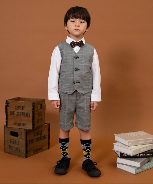 BREEZE(ブリーズ)の「【リンク】フォーマルベスト_セットアップ可能(スーツベスト・キッズ・グレー/グリーン・90/100/110/120/130)」の5枚目の写真